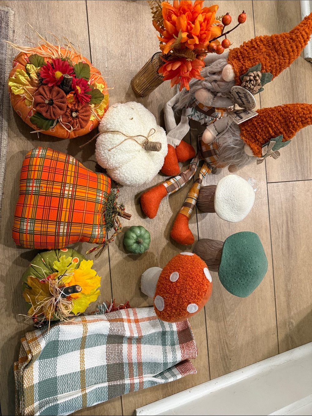 Autumn Harvest Orange & Cream Fall Decor Set - Home Accents
